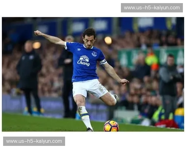 绿茵史诗：比艾因的荣耀之路与伊蒂哈德的蓝月传奇